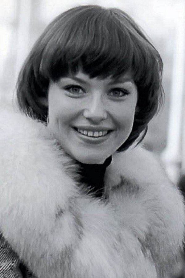 Фото  (Irina Ponarovskaya)