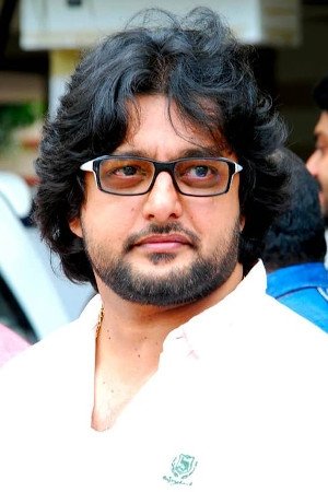 Фото  (Madhu Warrier)