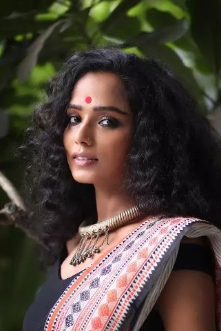 Фото  (Tuhina Das)