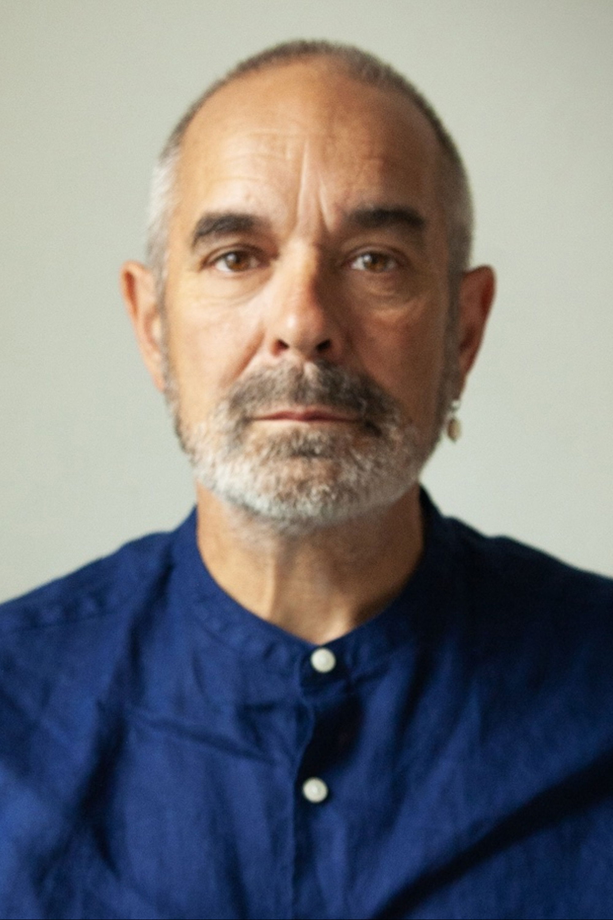 Фото  (Roger Eno)