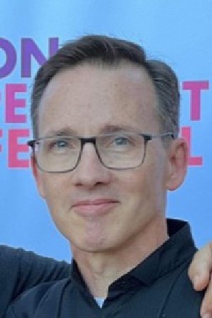 Фото  (Vince Hobart Smith)