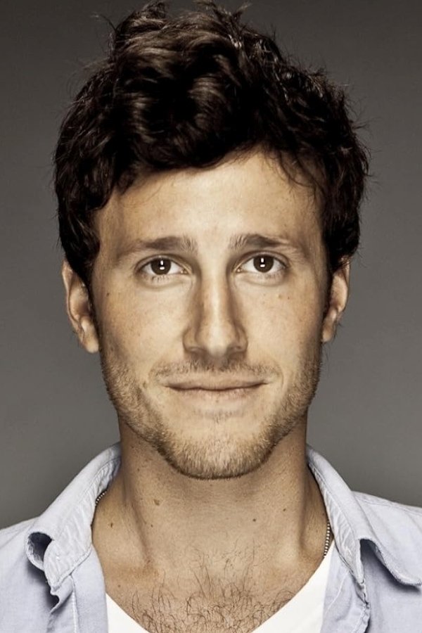 Фото  (Sean Nalaboff)