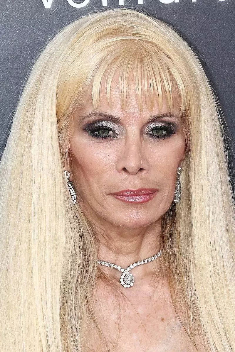 Фото  (Victoria Gotti)