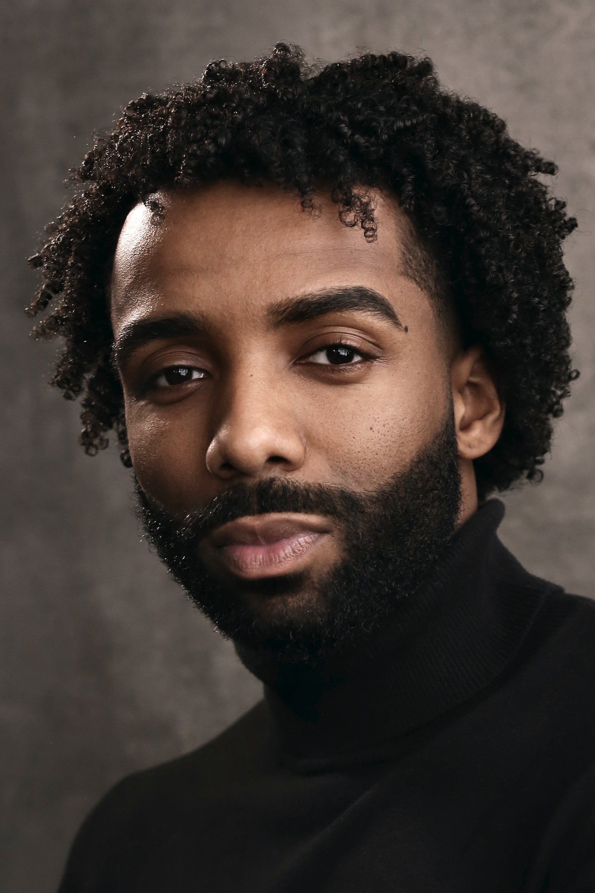 Фото  (Louis Jay Jordan)