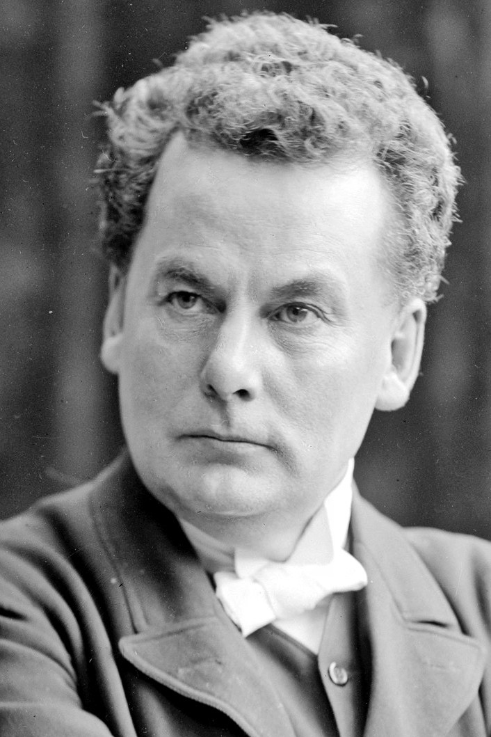 Фото  (Justus Hagman)