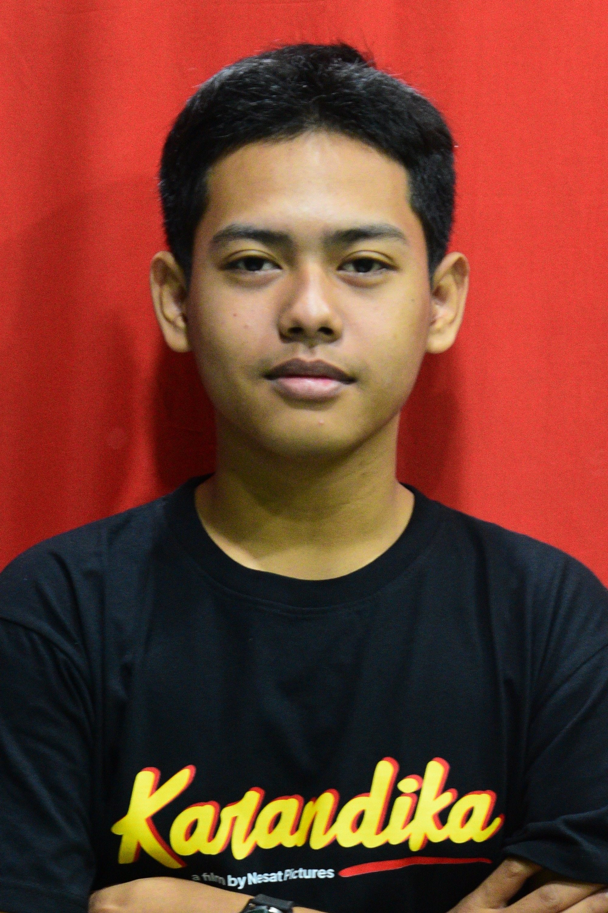 Фото  (Rian Muhammad Riswan)