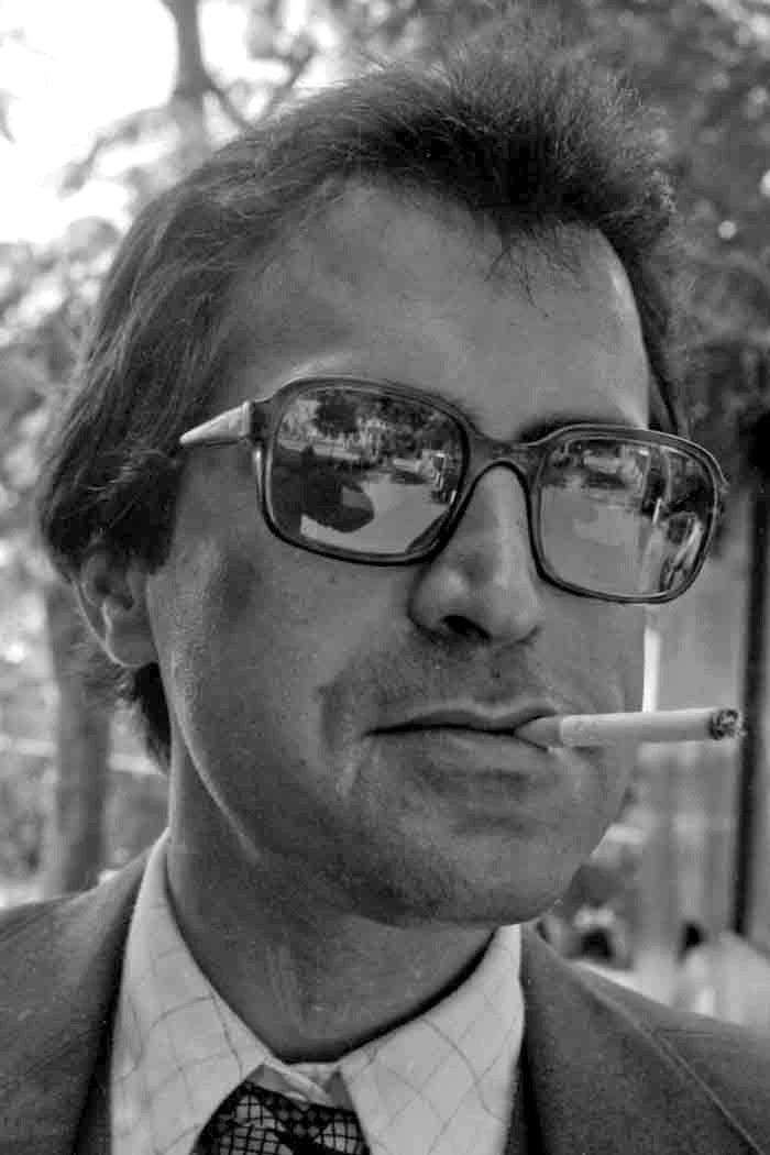 Фото  (Ravi Baswani)