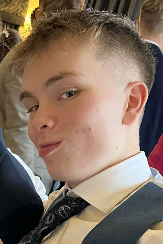 Фото  (Davis Wyatt)