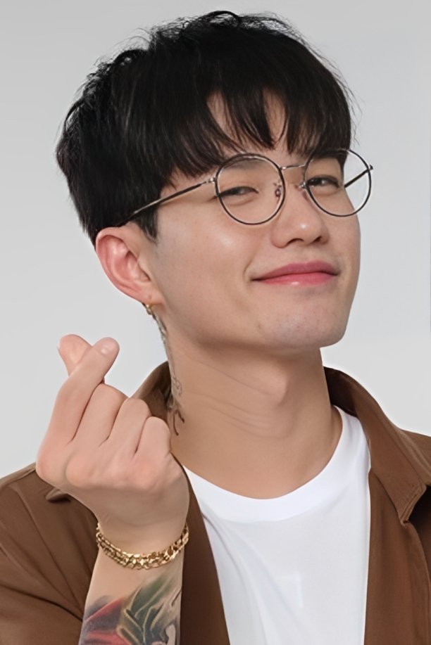 Фото  (Lee Jeong-hoon)