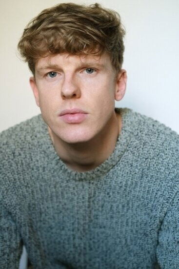 Фото  (Julien Le Lons)