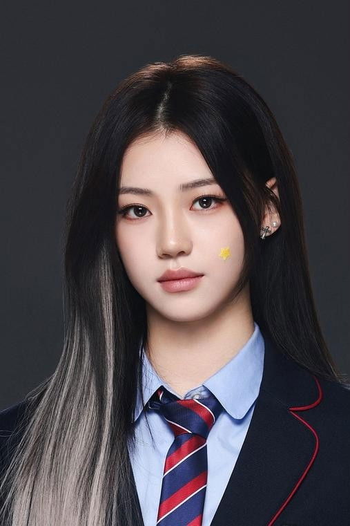 Фото  (Ding Xiangyuan)