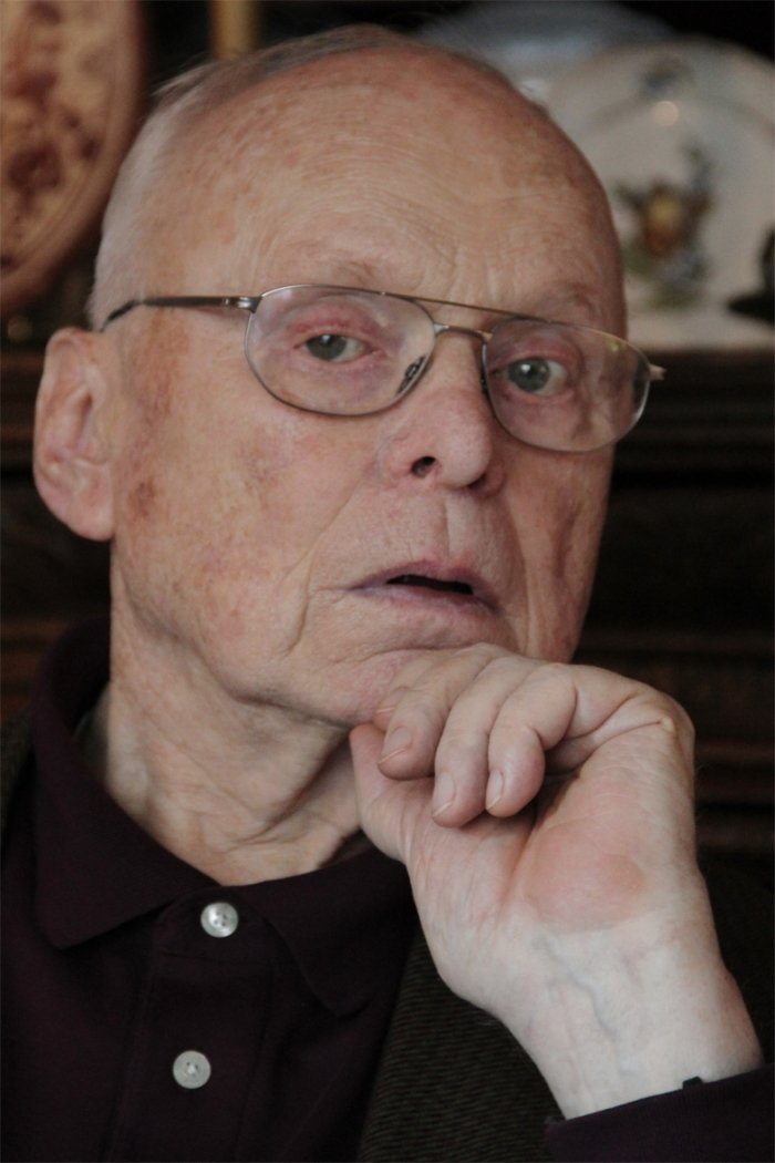 Фото  (Hugo Niebeling)