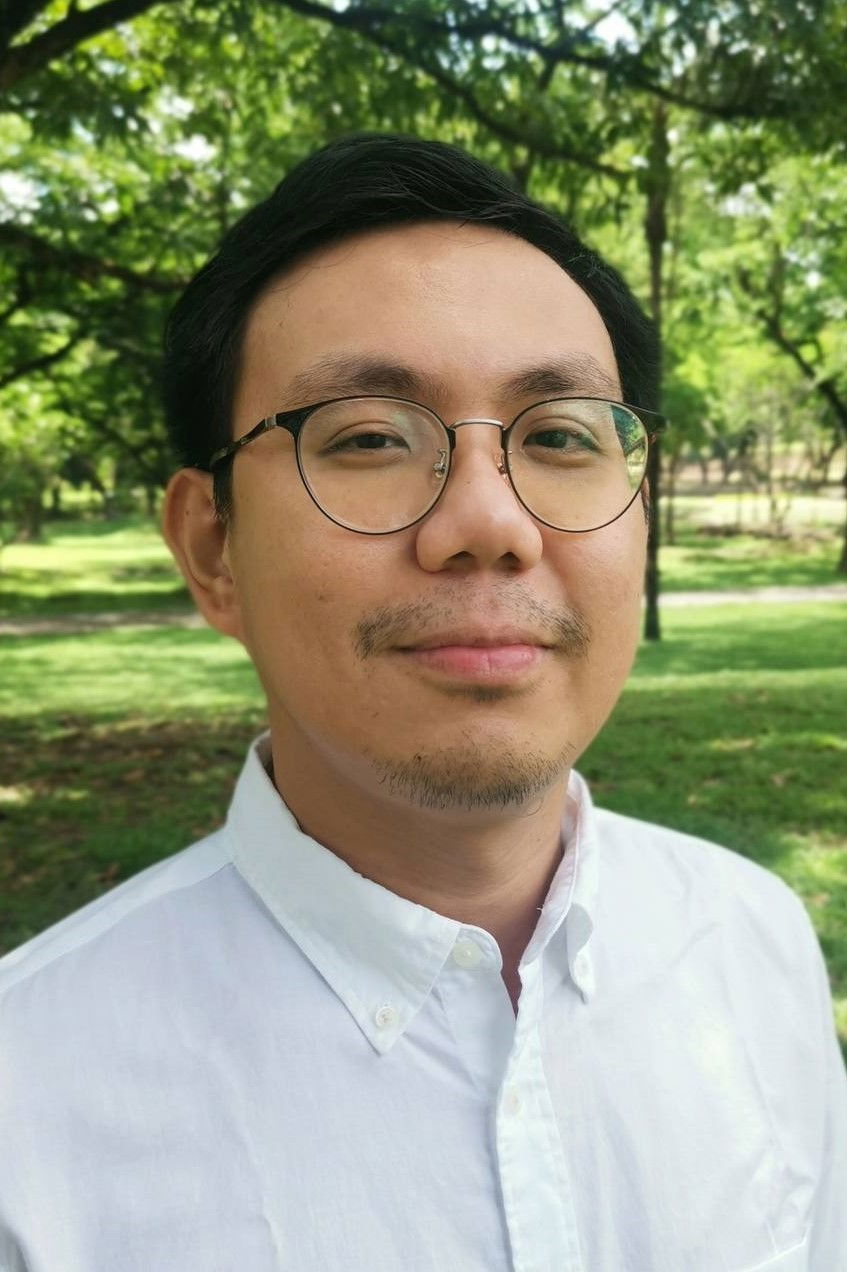 Фото  (Richard Bolisay)