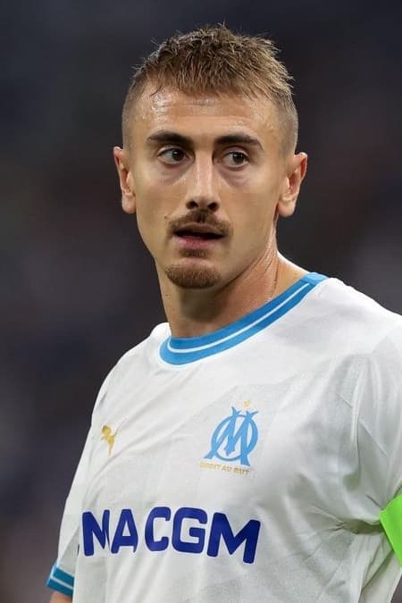 Фото  (Valentin Rongier)