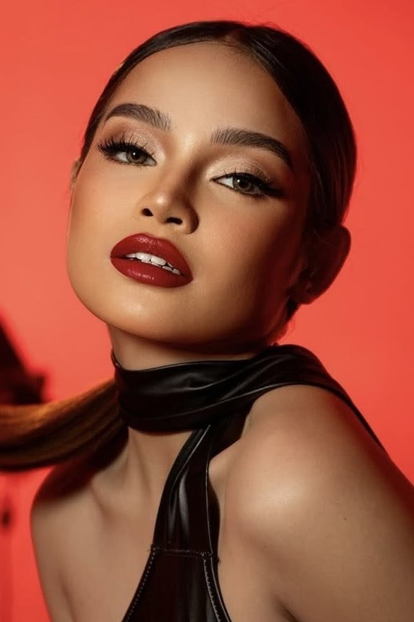 Фото  (Xyriel Manabat)