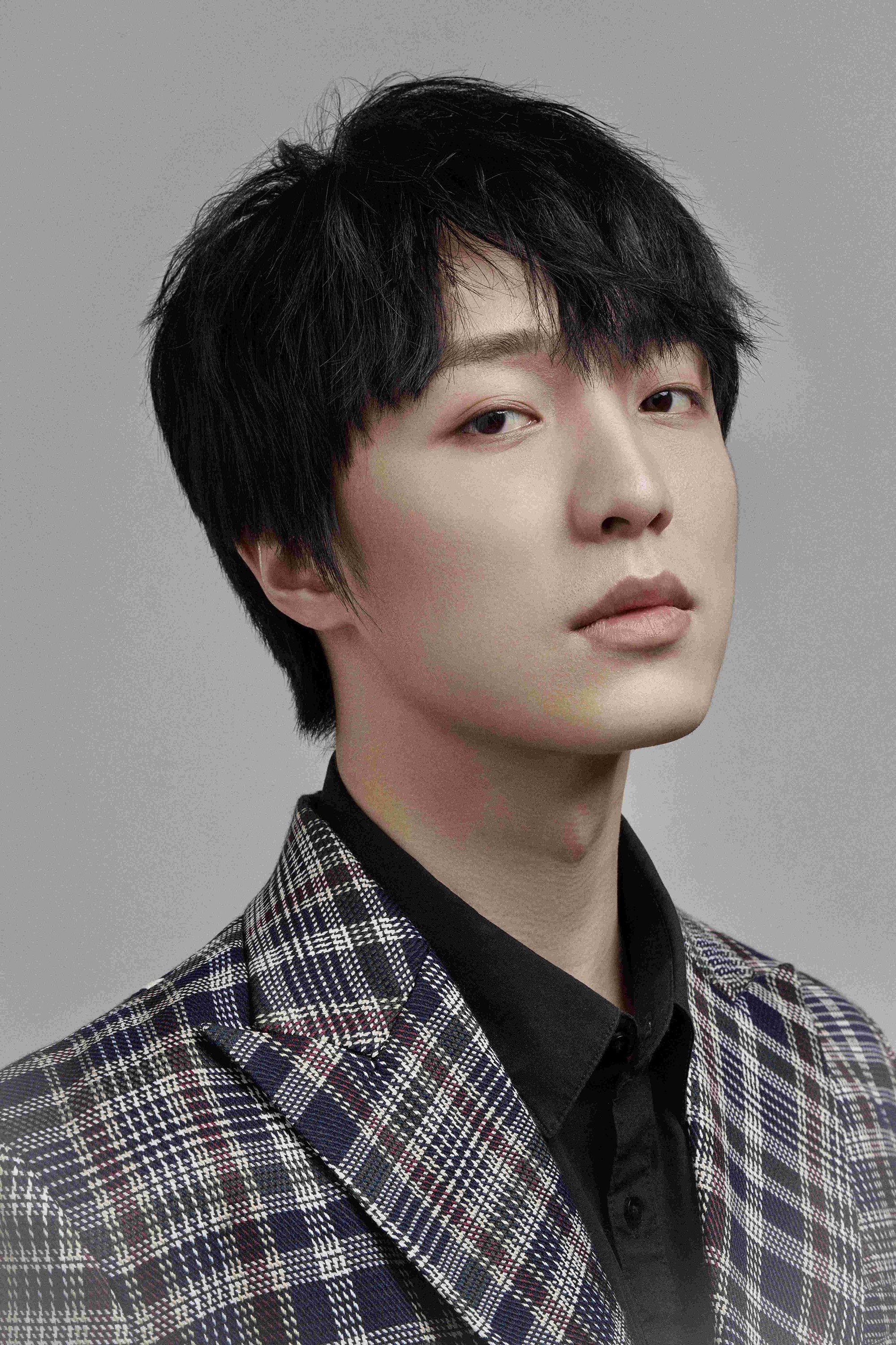 Фото  (Feng Man)