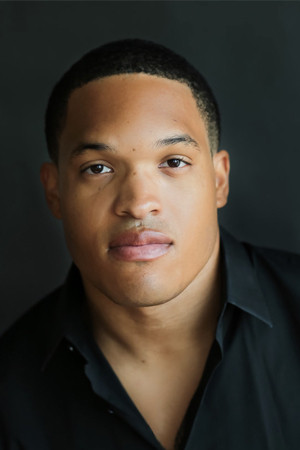 Фото  (Matthew Excel Simmons)