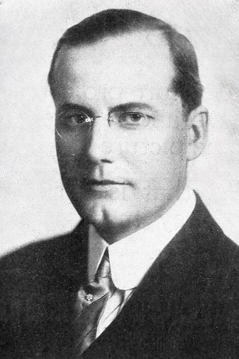 Фото  (Ernest Joy)