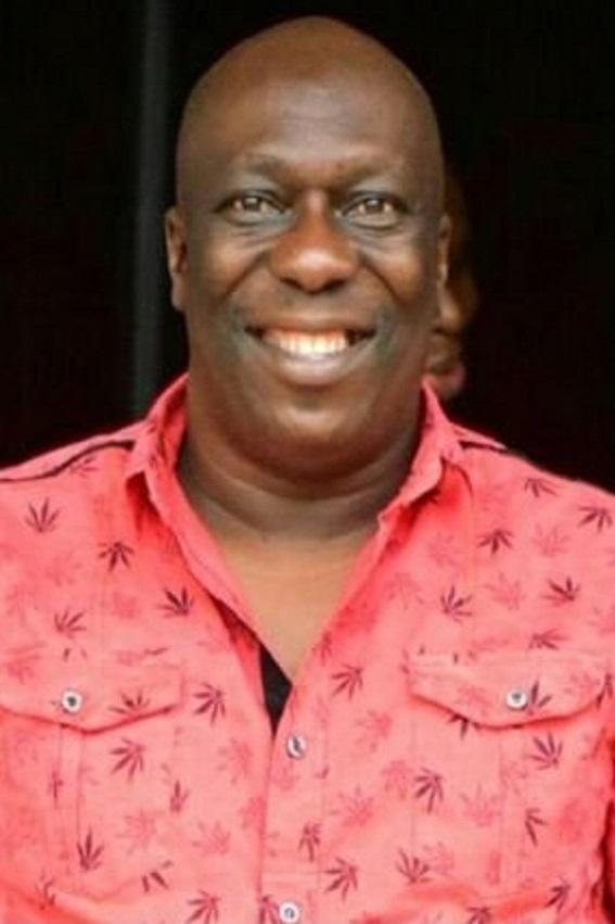 Фото  (Charles Awurum)