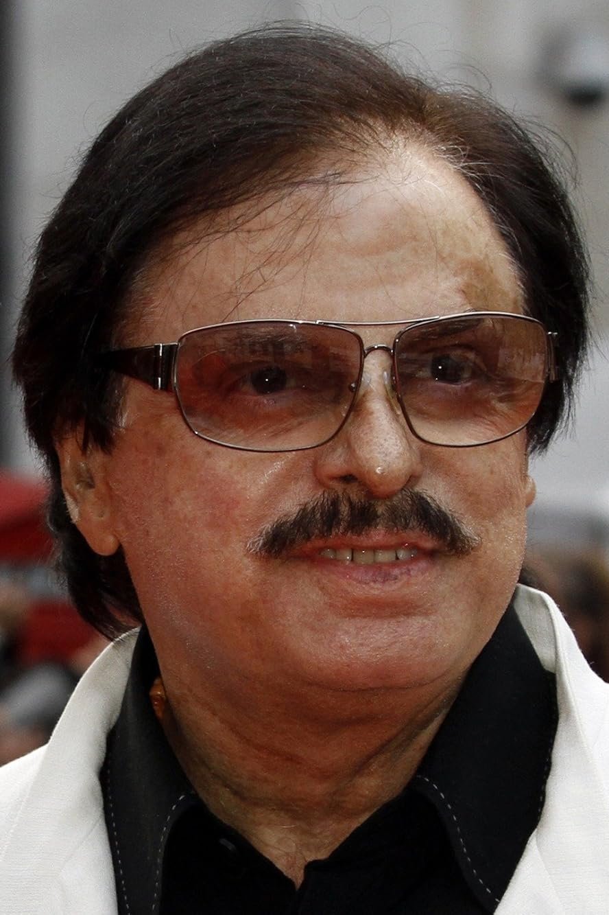 Фото  (Sanjay Khan)