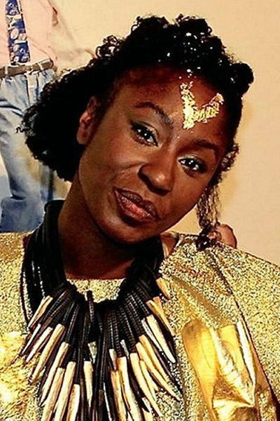 Фото  (Louisa Yaa Aisin)