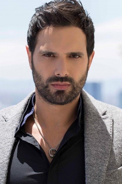 Фото  (Alejandro Estrada)
