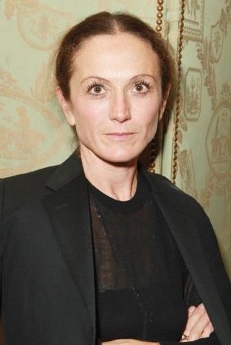 Фото  (Vanessa Beecroft)