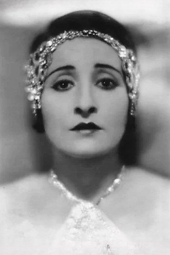 Фото  (Diana Miller)