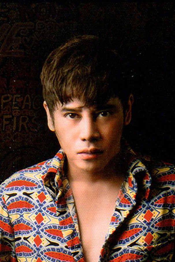 Фото  (Vince Tañada)