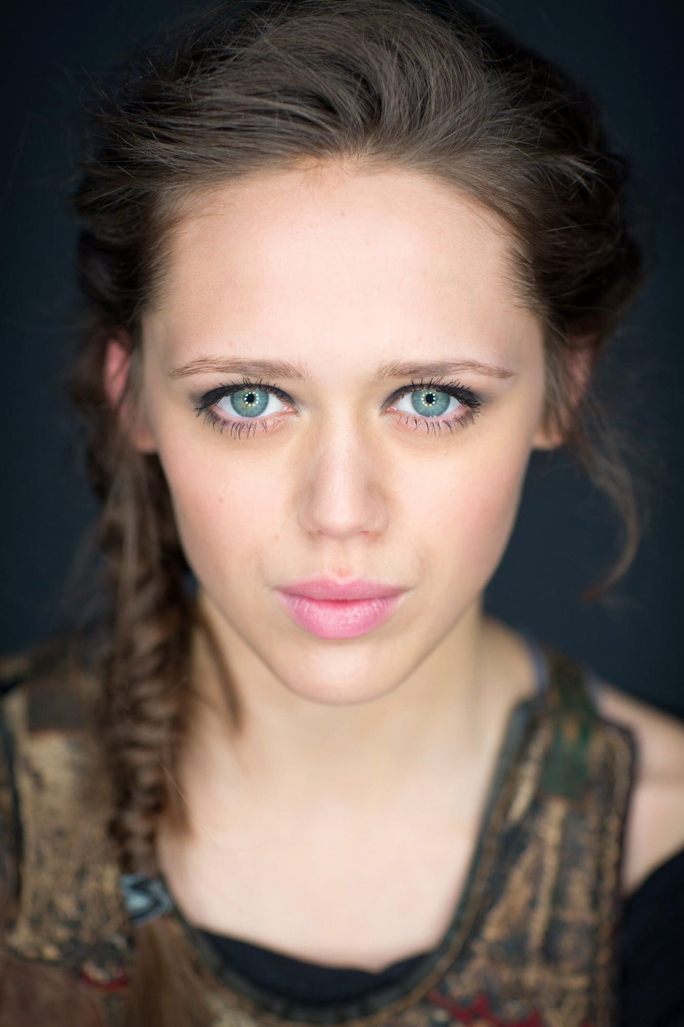 Фото Дейзі Голова (Daisy Head)