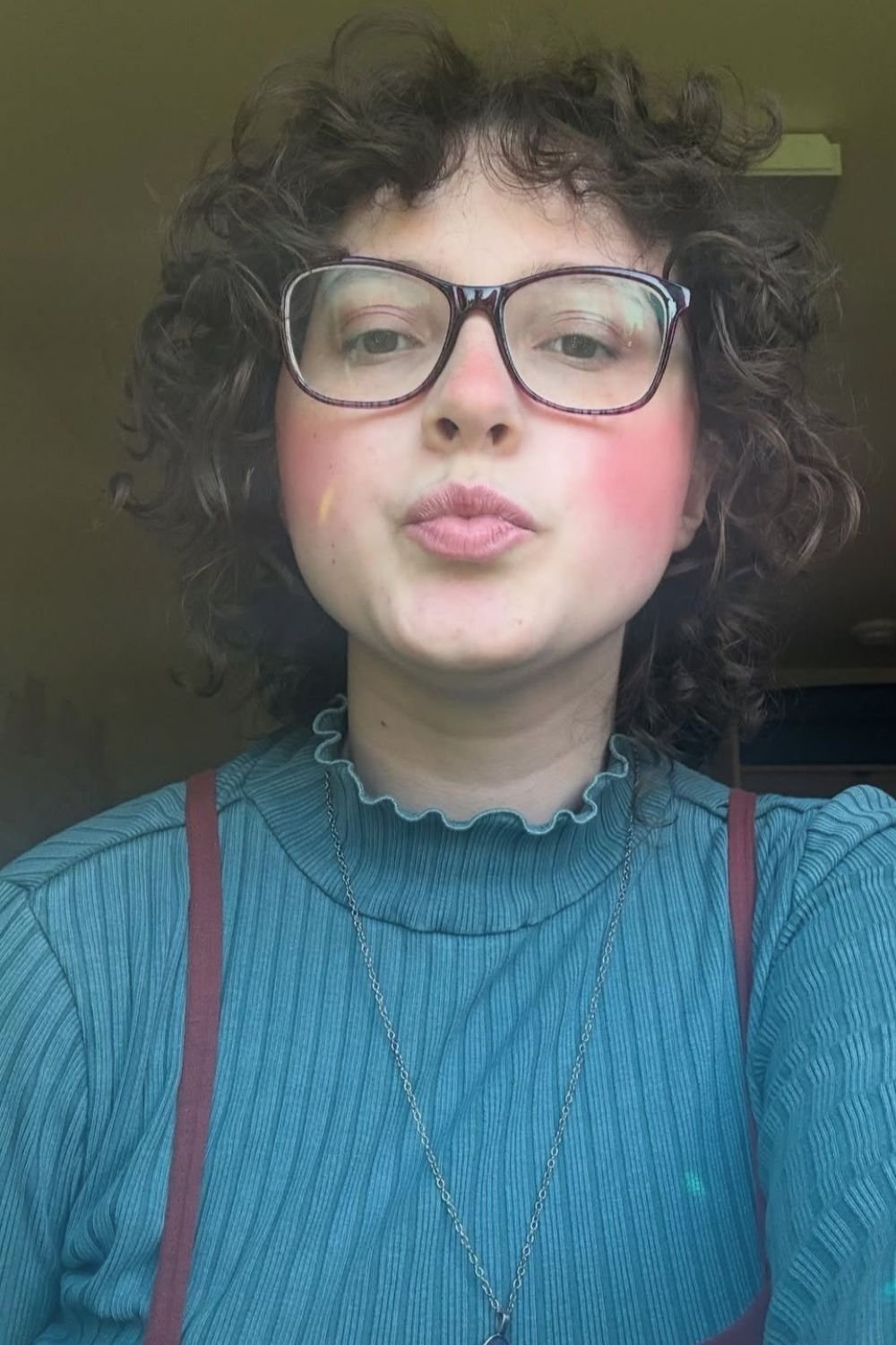 Фото  (Ainsley Feeney)