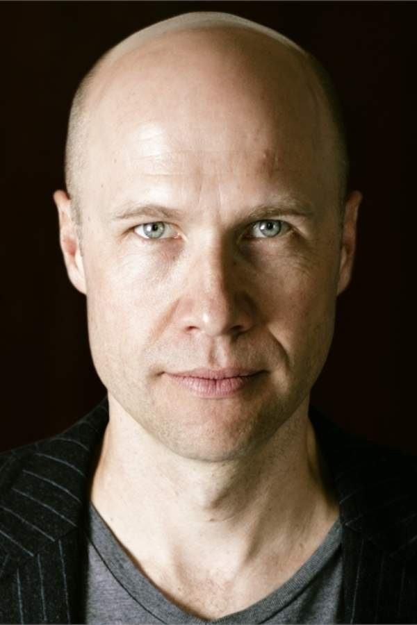 Фото  (Shane Bartle)