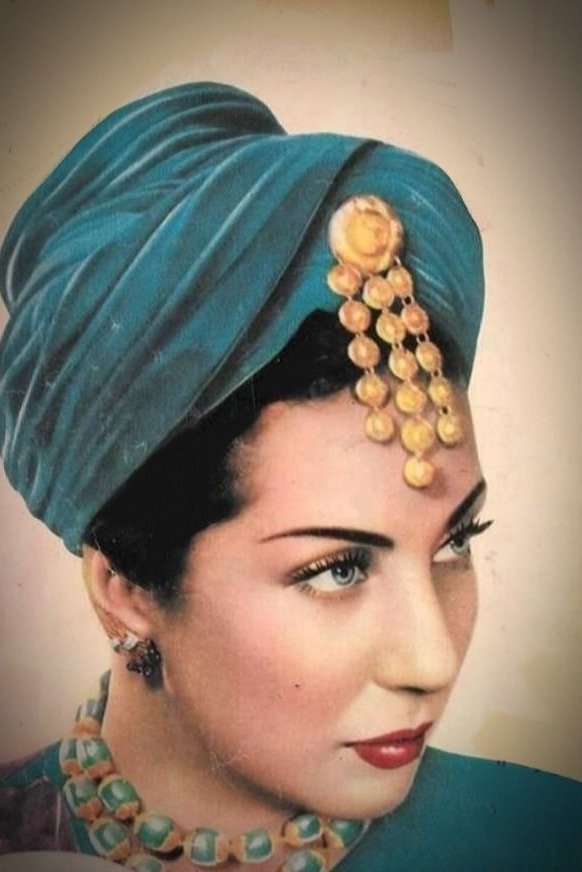 Фото  (Amina Nour ElDein)