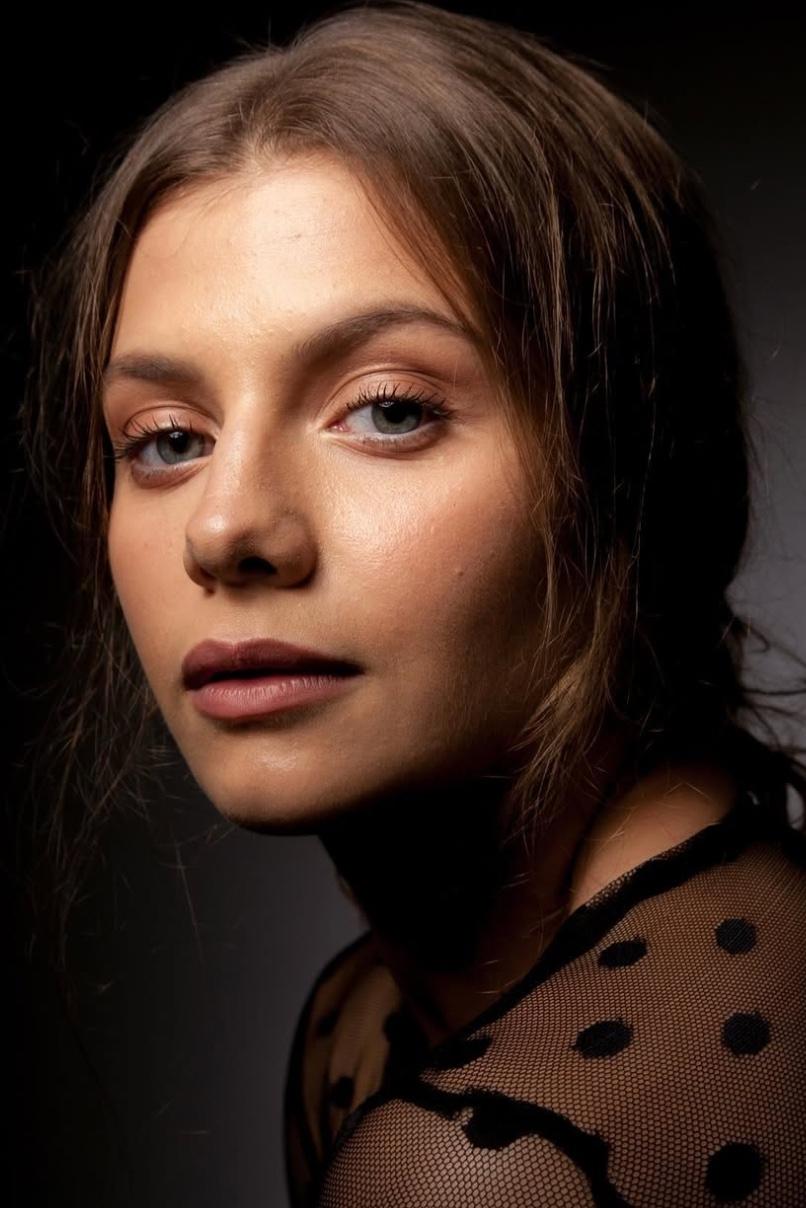 Фото Елла Ноніні (Ella Nonini)