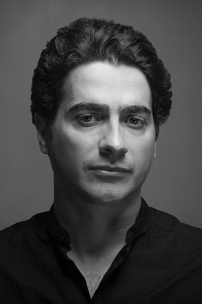 Фото  (Homayoun Shajarian)