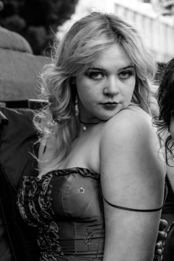 Фото  (Elivia Wallace)