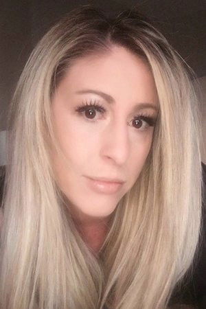 Фото  (Elizabeth Isaacson)