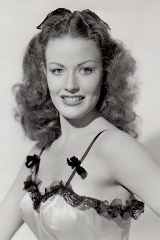 Фото  (Margo Woode)