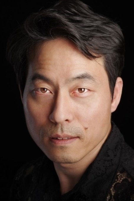 Фото  (Kim Chan-yi)