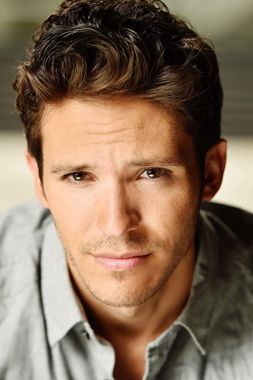 Фото  (Caleb J. Spivak)