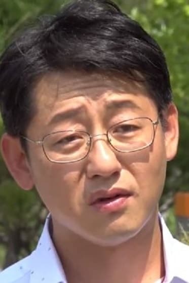 Фото Юн Тек Син (Yoon Taek-seung)