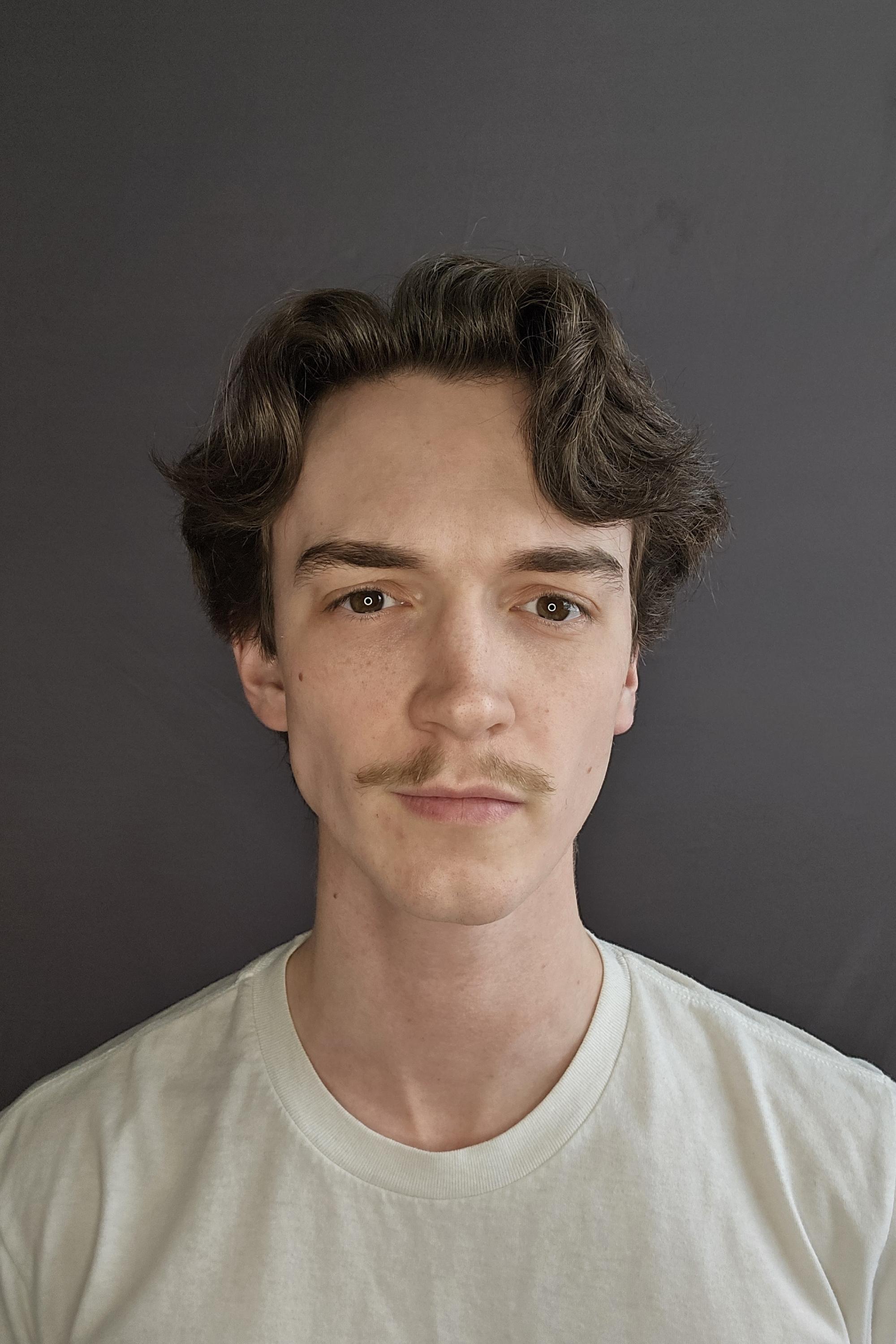 Фото  (Jake Henderson)