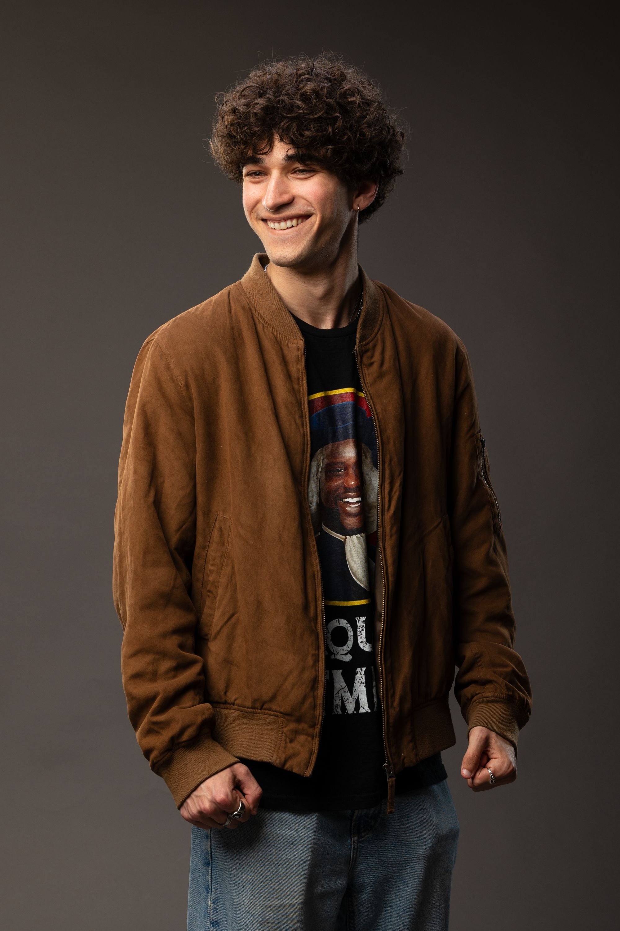 Фото  (Noah Hirsch)