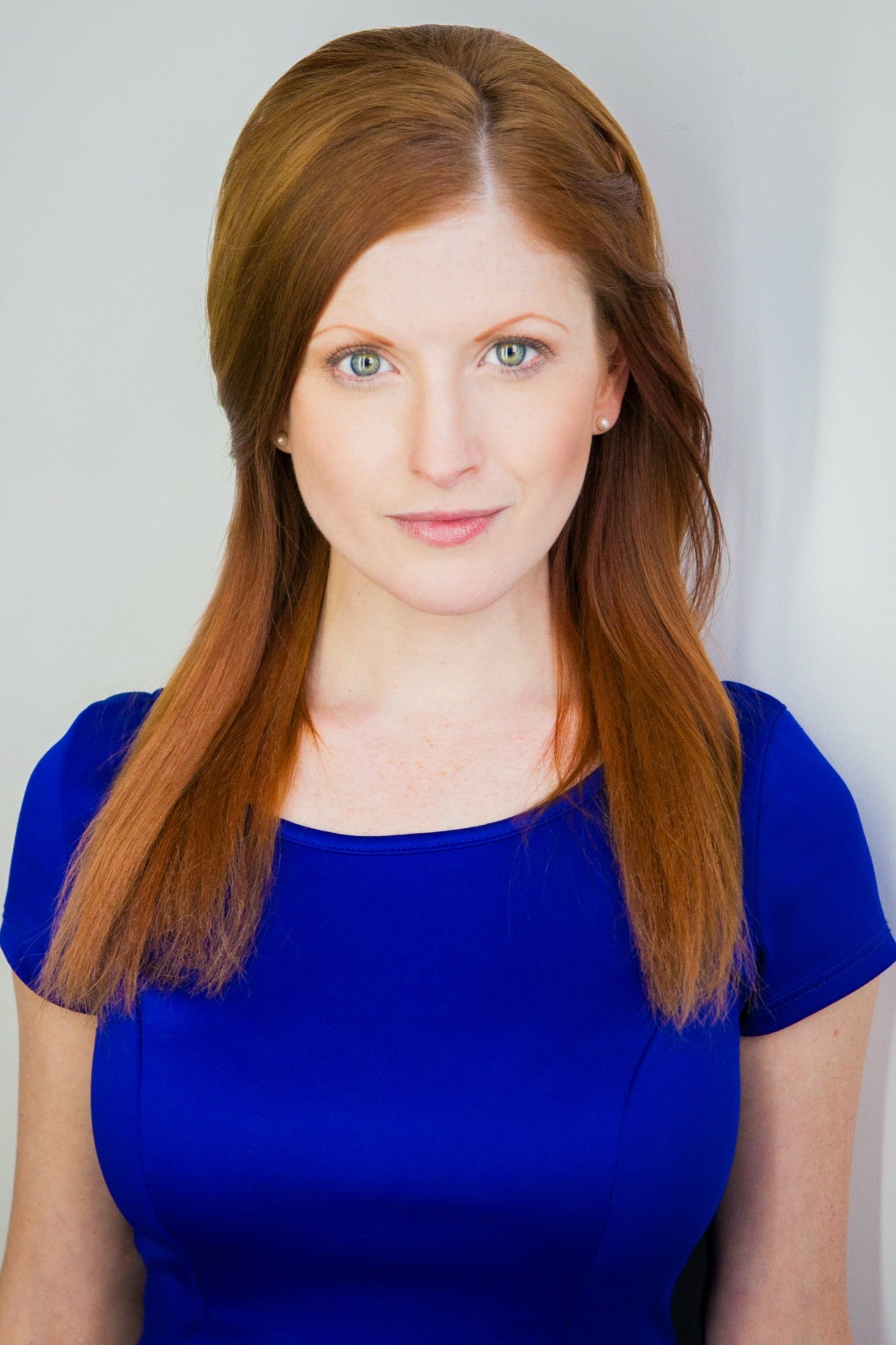 Фото  (Adrienne Merrell)