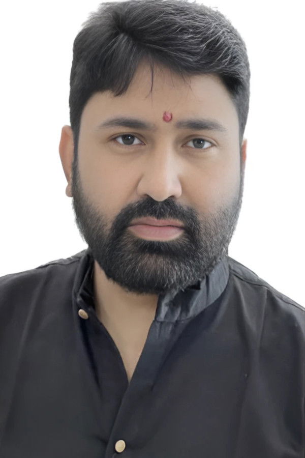 Фото  (Amit Aaryan)