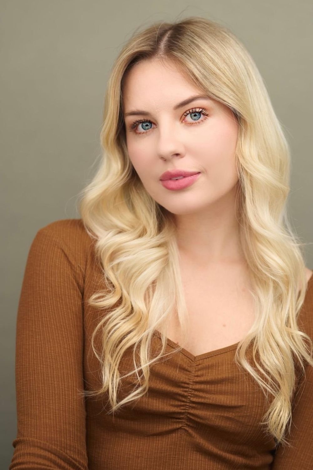 Фото  (Kimberly McClain)