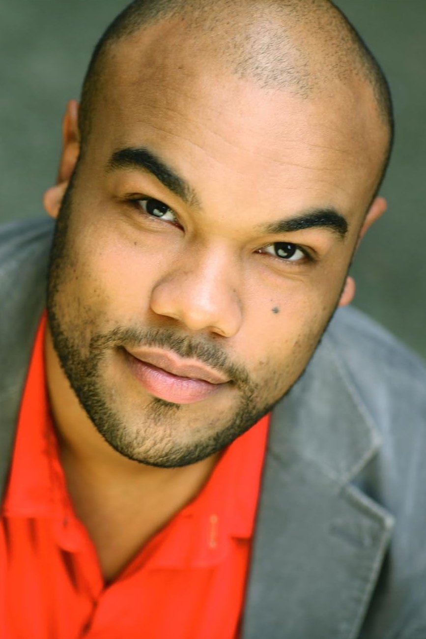 Фото  (David Ryan Smith)