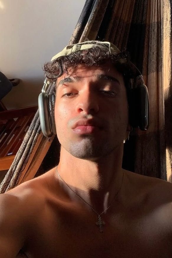 Фото  (Vinnie Barreto)