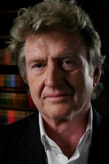 Фото  (Roger Davies)