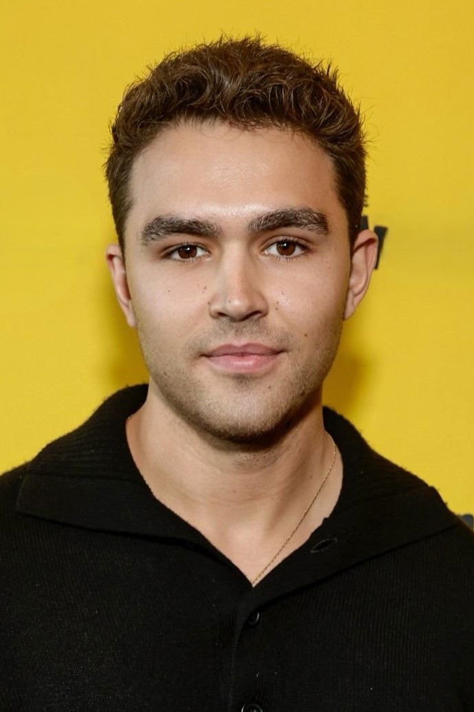 Фото  (George Hawkins)